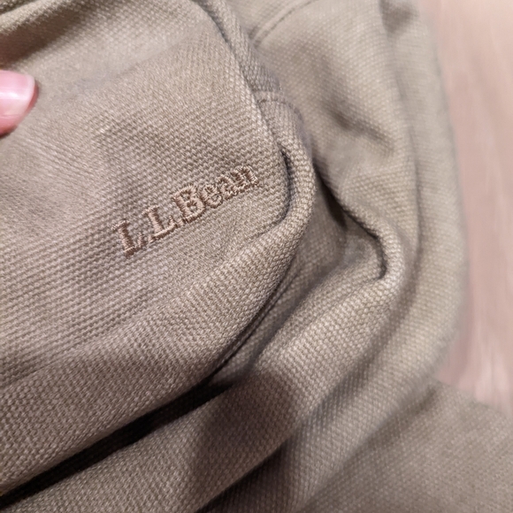 L. L. Bean Kids Beige Bear Backpack - Picture 11 of 11